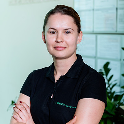 Anna-Zdrójkowska-–-koordynator-personelu-świadczącego-usługi-rehabilitacji-domowej
